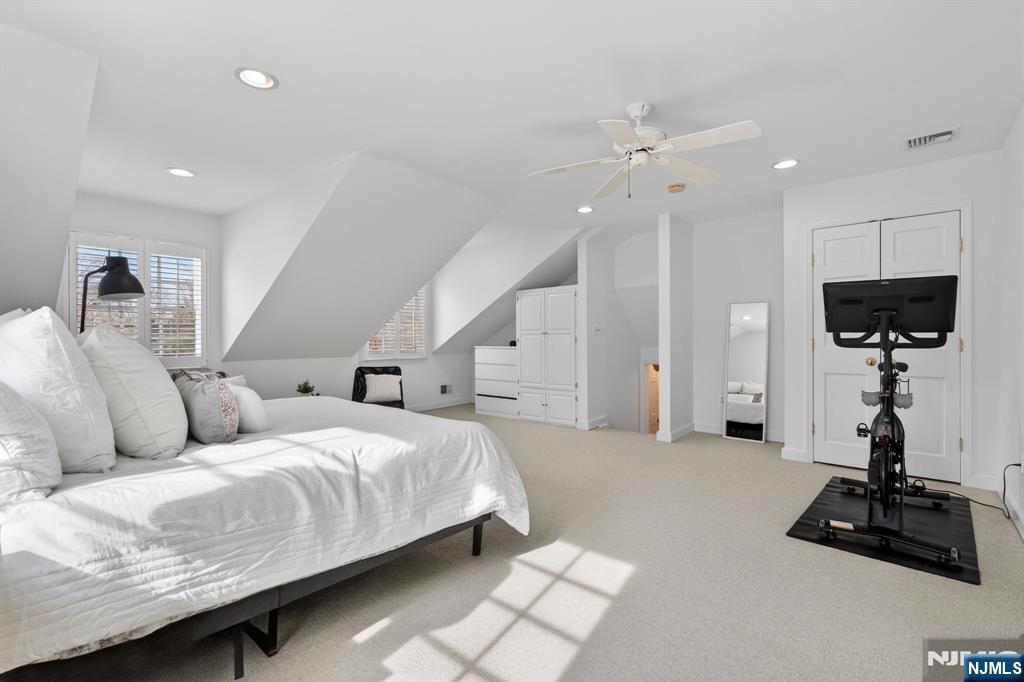 236 White Oak Ridge Road Short Hills, NJ 07078 - Photo 22 of 44