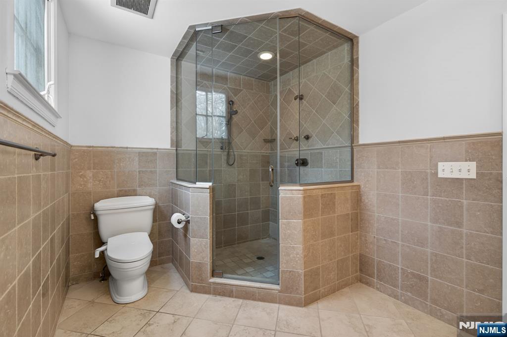 236 White Oak Ridge Road Short Hills, NJ 07078 - Photo 26 of 44