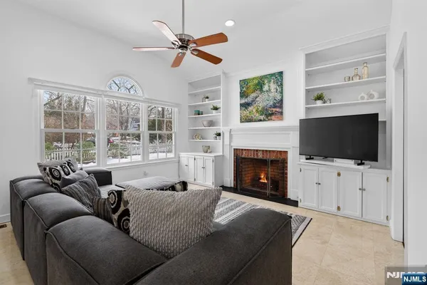 $1,789,000 | 236 White Oak Ridge Road, Short Hills, NJ 07078