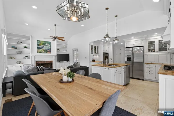 $1,789,000 | 236 White Oak Ridge Road, Short Hills, NJ 07078