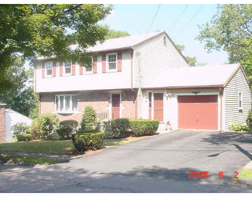 208 Governors Road Quincy, MA 02169 - Photo 1 of 8