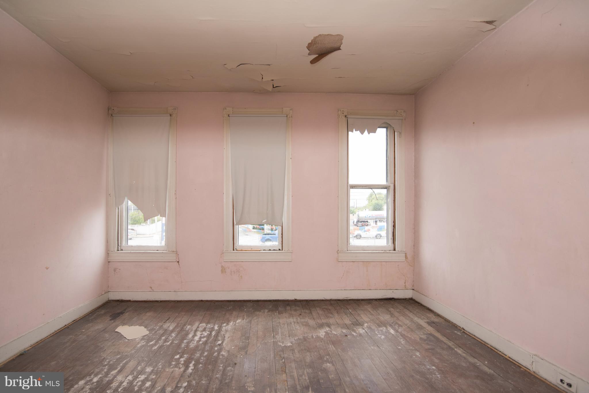 3310 Old Frederick Road Baltimore, MD 21229 - Photo 14 of 14 Interior (General)