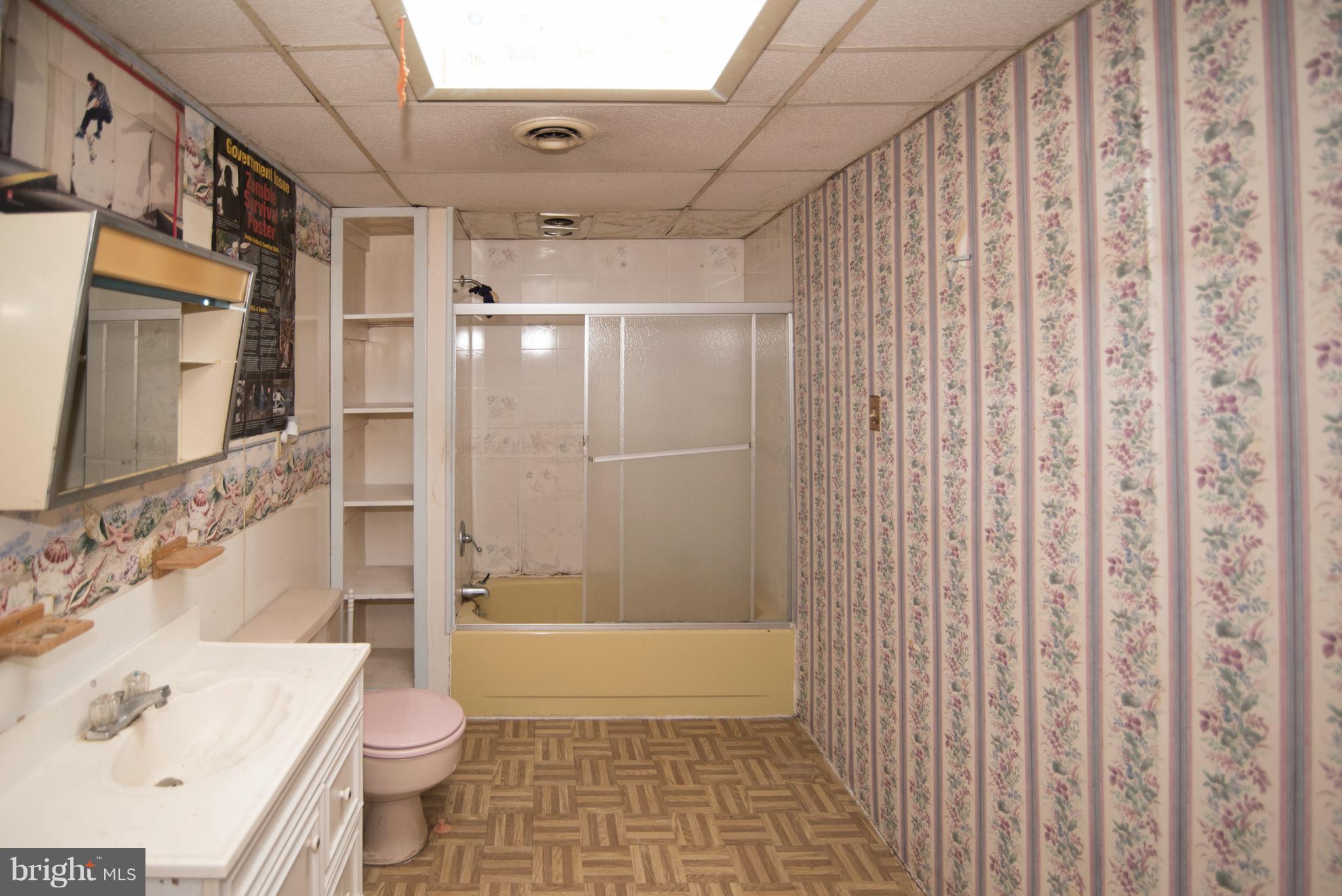 3310 Old Frederick Road Baltimore, MD 21229 - Photo 3 of 14 Interior (General)