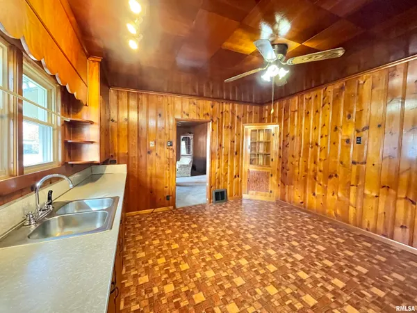 $45,000 | 602 East Main Street, Christopher, IL 62822