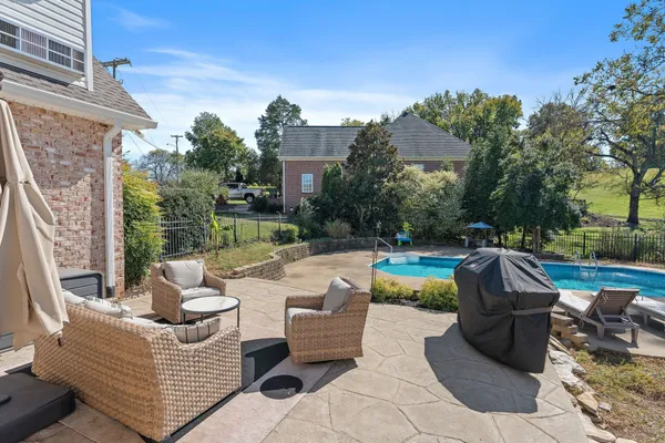 $579,000 | 262 Bayhill Drive, Gallatin, TN 37066