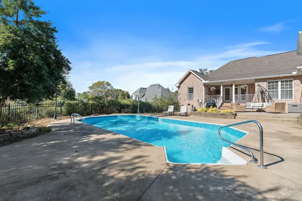 $579,000 | 262 Bayhill Drive, Gallatin, TN 37066