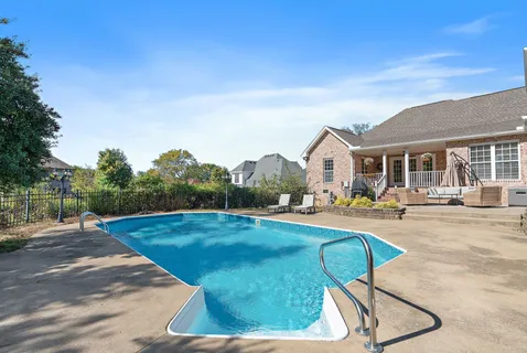 $575,000 | 262 Bayhill Drive, Gallatin, TN 37066