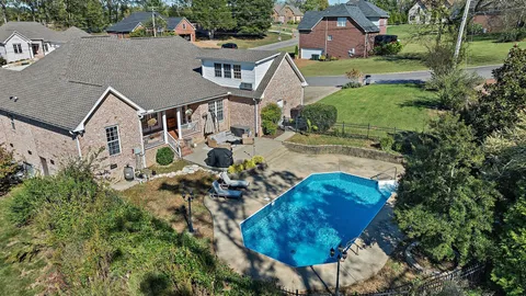 $575,000 | 262 Bayhill Drive, Gallatin, TN 37066