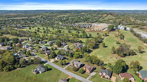 $579,000 | 262 Bayhill Drive, Gallatin, TN 37066