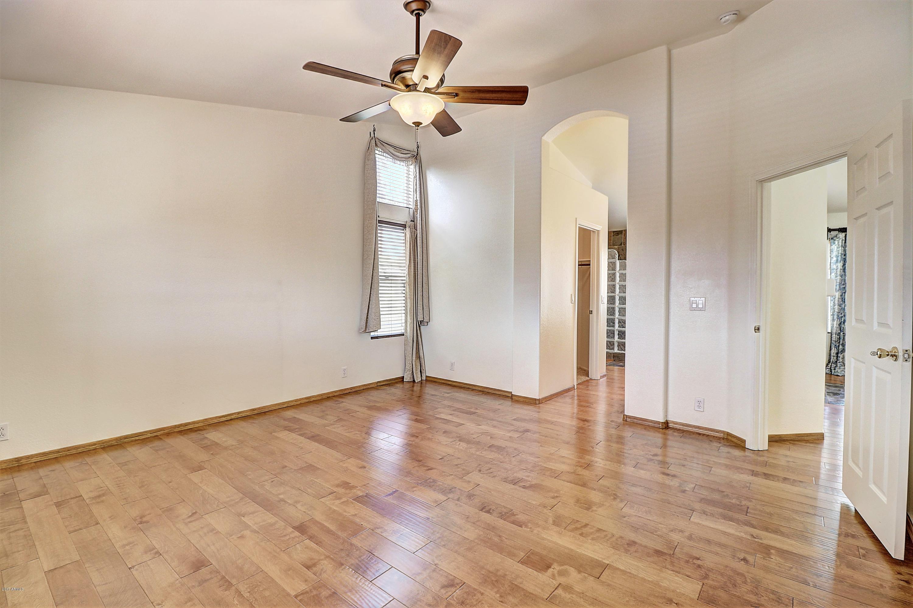 4020 West Cactus Road Phoenix, AZ 85029 - Photo 31 of 47 IMG_2895_896_897_898_899_900_901