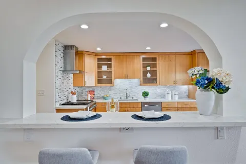 $999,888 | 34234 Arizona Street, Unit 14, Union City, CA 94587