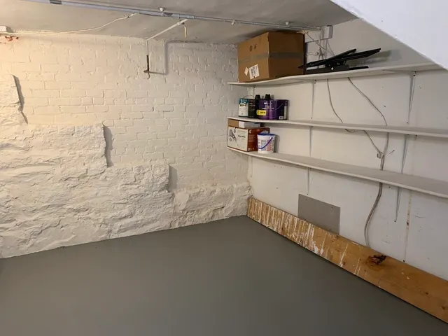 $1,950 | 1098 Stafford Street, Unit 3, Leicester, MA 01542