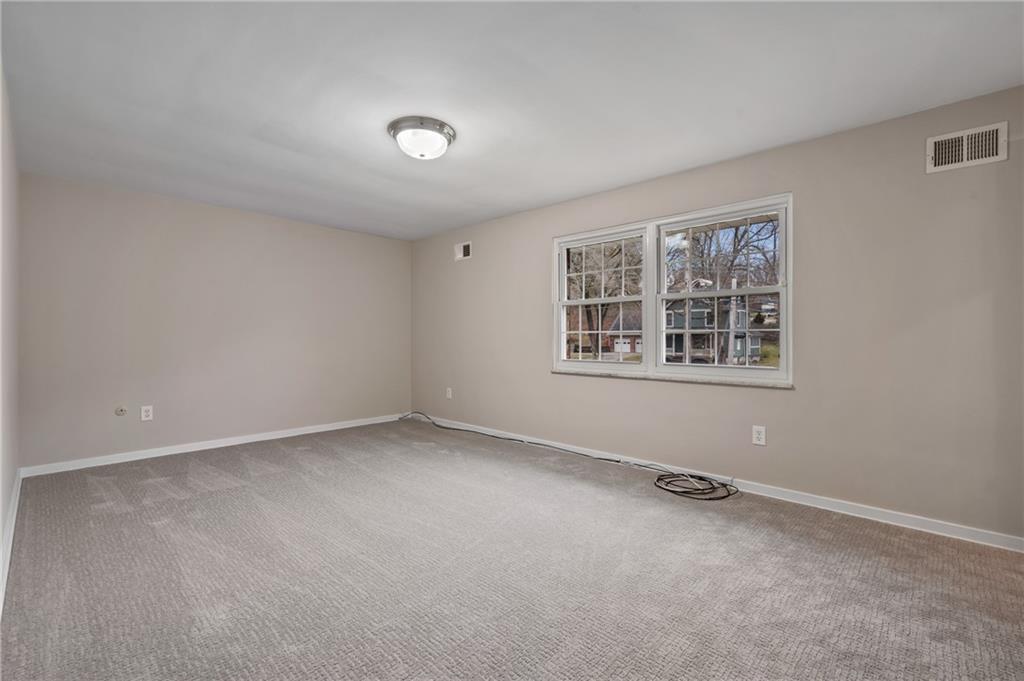 2194 Beulah Road Pittsburgh, PA 15235 - Photo 12 of 25 Gallery Image 12