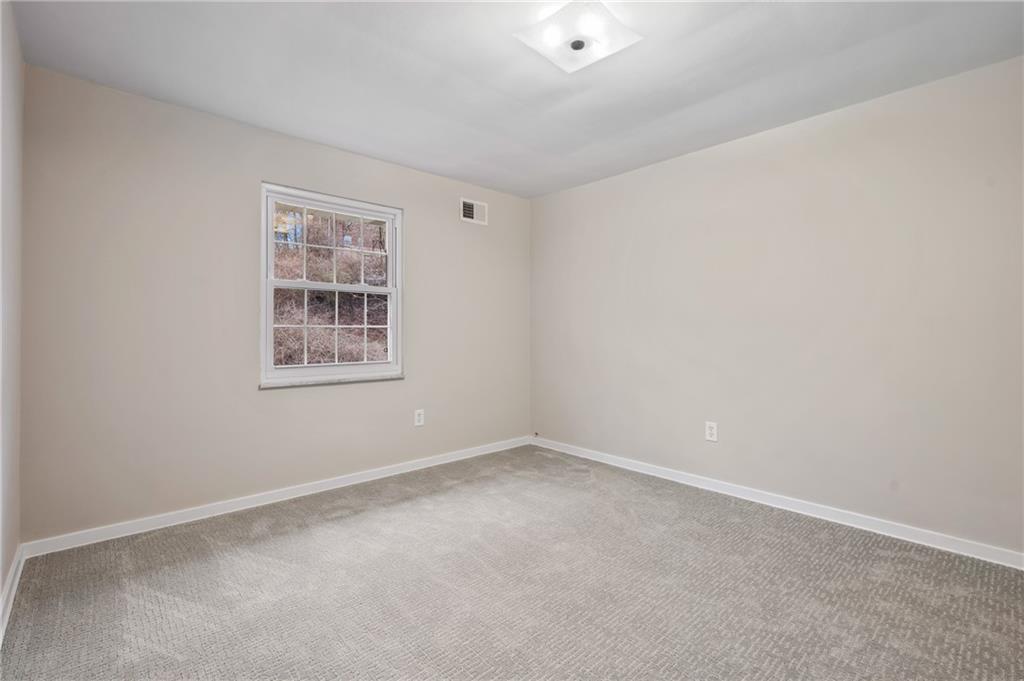 2194 Beulah Road Pittsburgh, PA 15235 - Photo 18 of 25 Gallery Image 18