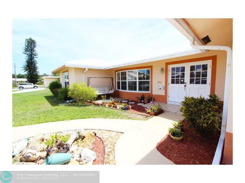 13 Little Harbor Way Deerfield Beach, FL 33441 - Photo 2 of 27 Exterior Front