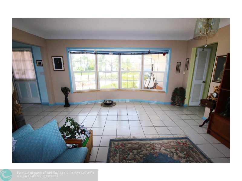 13 Little Harbor Way Deerfield Beach, FL 33441 - Photo 15 of 27 Exterior Front