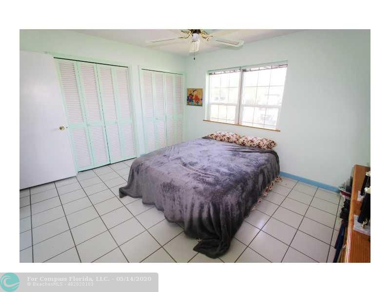 13 Little Harbor Way Deerfield Beach, FL 33441 - Photo 23 of 27 Exterior Front