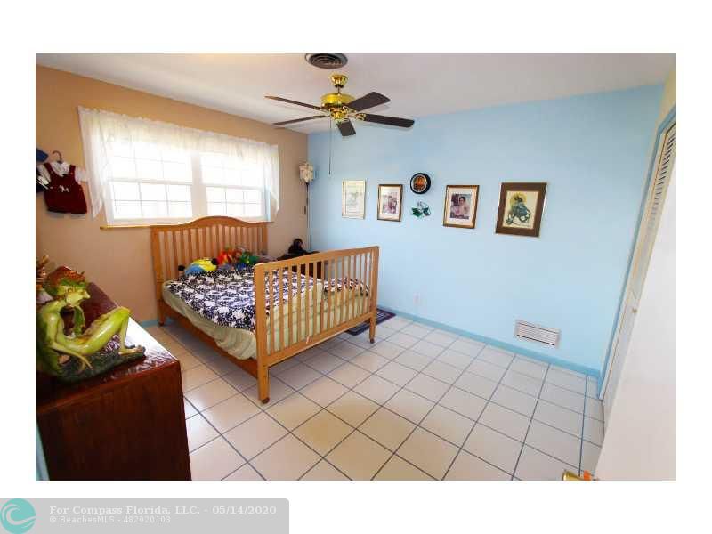 13 Little Harbor Way Deerfield Beach, FL 33441 - Photo 24 of 27 Exterior Front