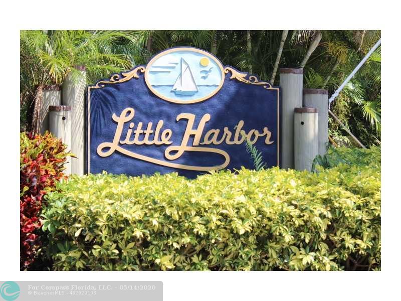 13 Little Harbor Way Deerfield Beach, FL 33441 - Photo 27 of 27 Exterior Front