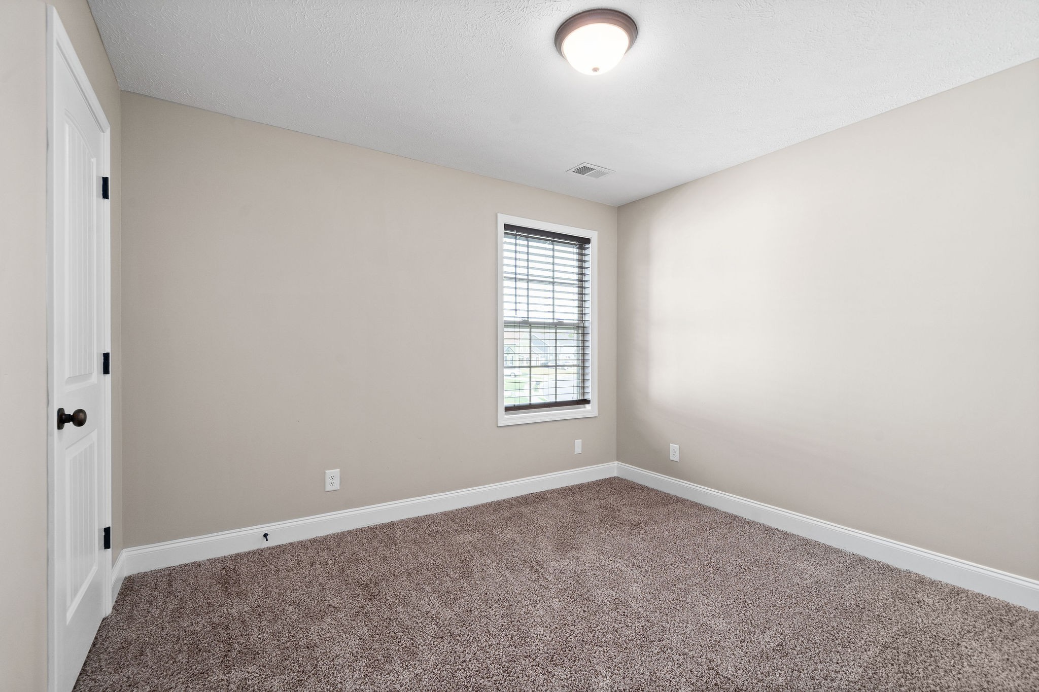 1709 Rains Road Clarksville, TN 37042 - Photo 19 of 27 Gallery Image 19