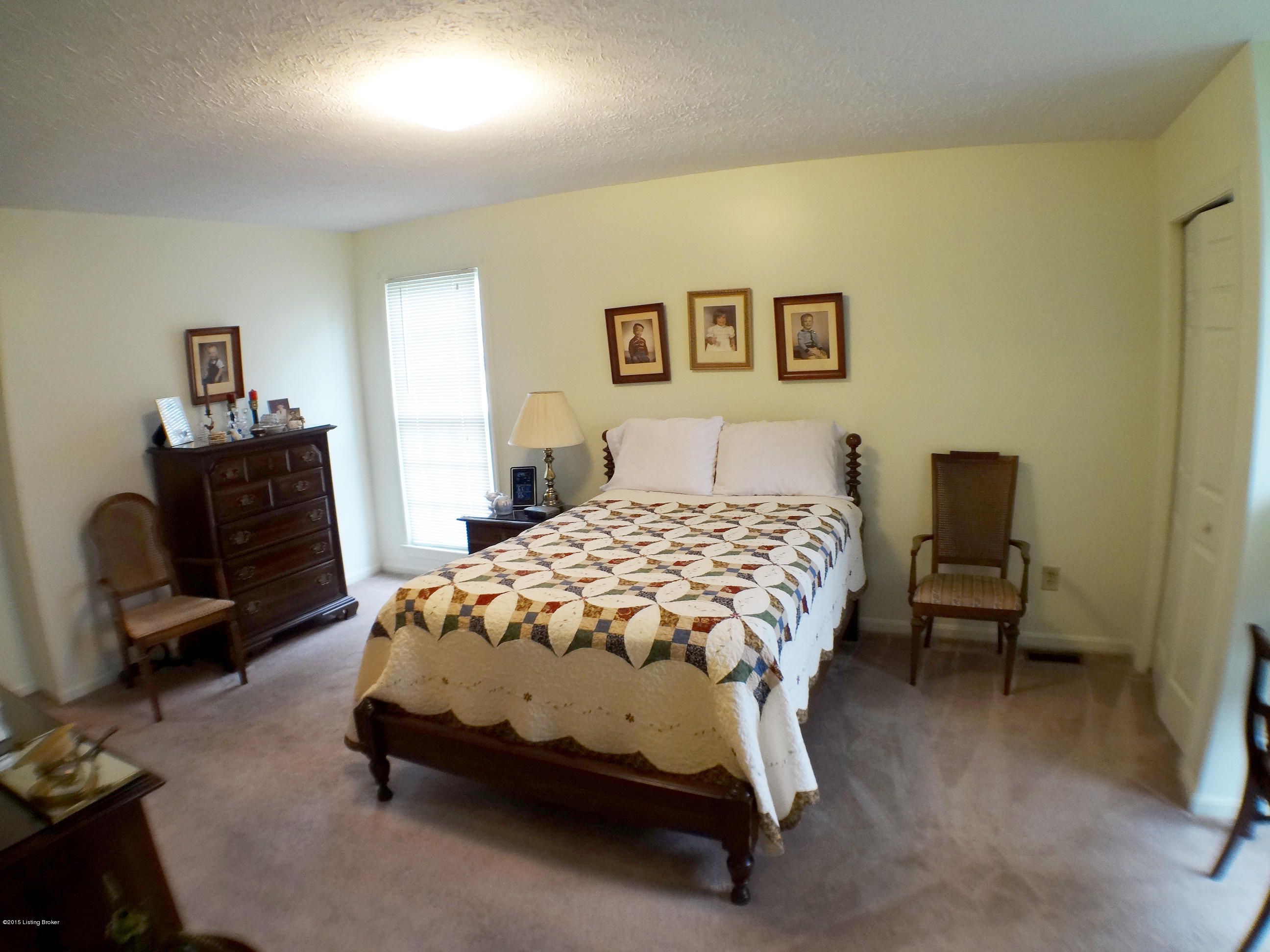 8901 Acushnet Road Louisville, KY 40242 - Photo 26 of 35 Alternate view of master bedroom
