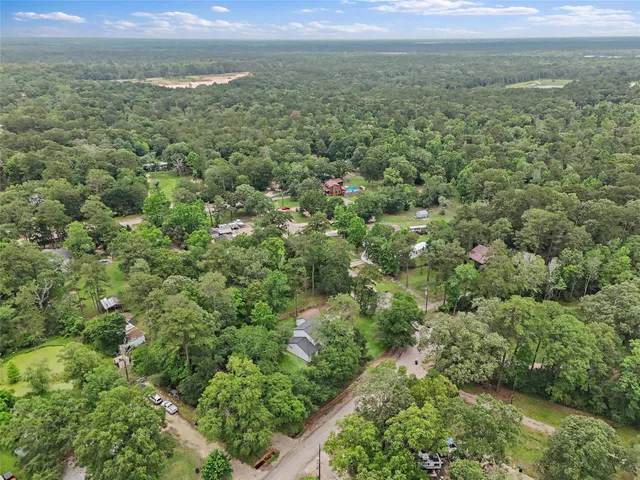 $2,300 | 18009 Split Oak Circle, New Caney, TX 77357