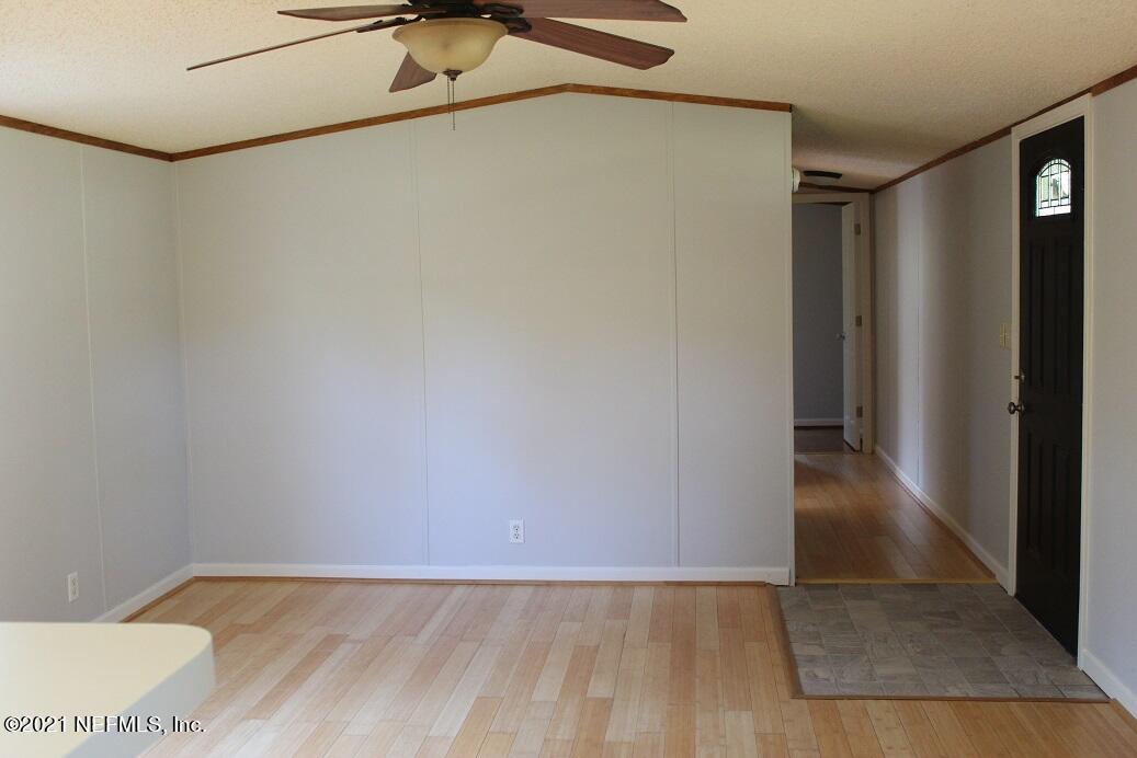 4081 Old Jennings Road, Unit A Middleburg, FL 32068 - Photo 5 of 16 living room