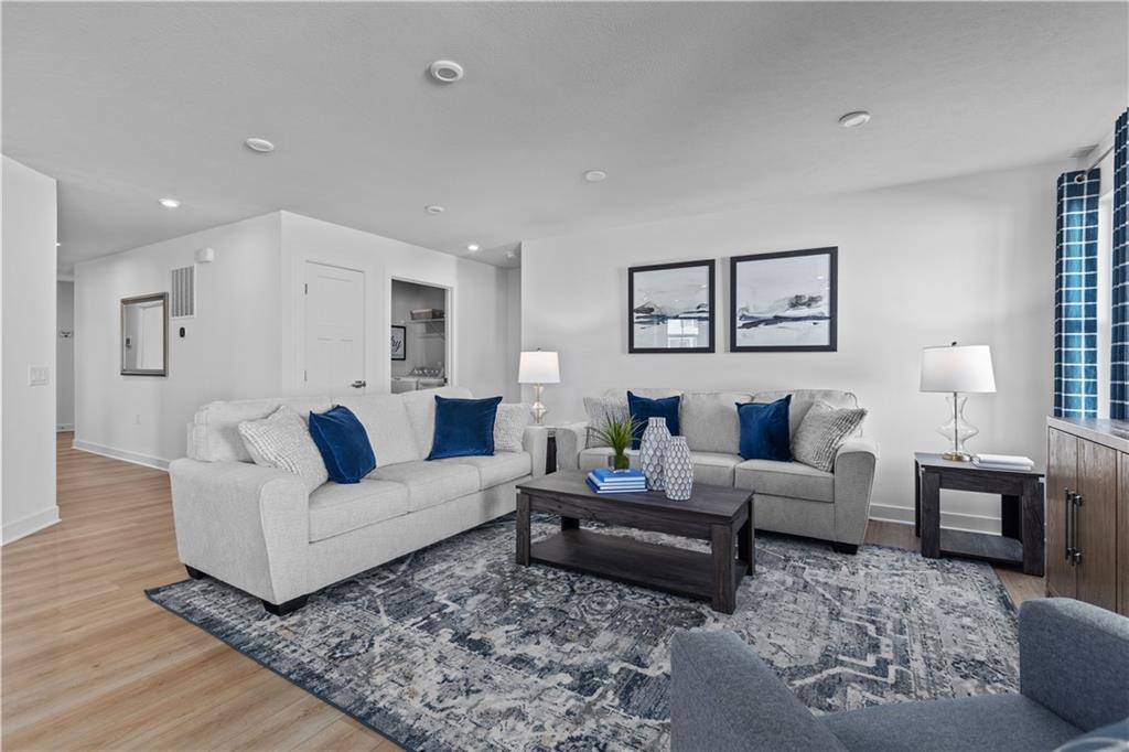 321 Coughton Cross Drive Harmony, PA 16037 - Photo 2 of 43