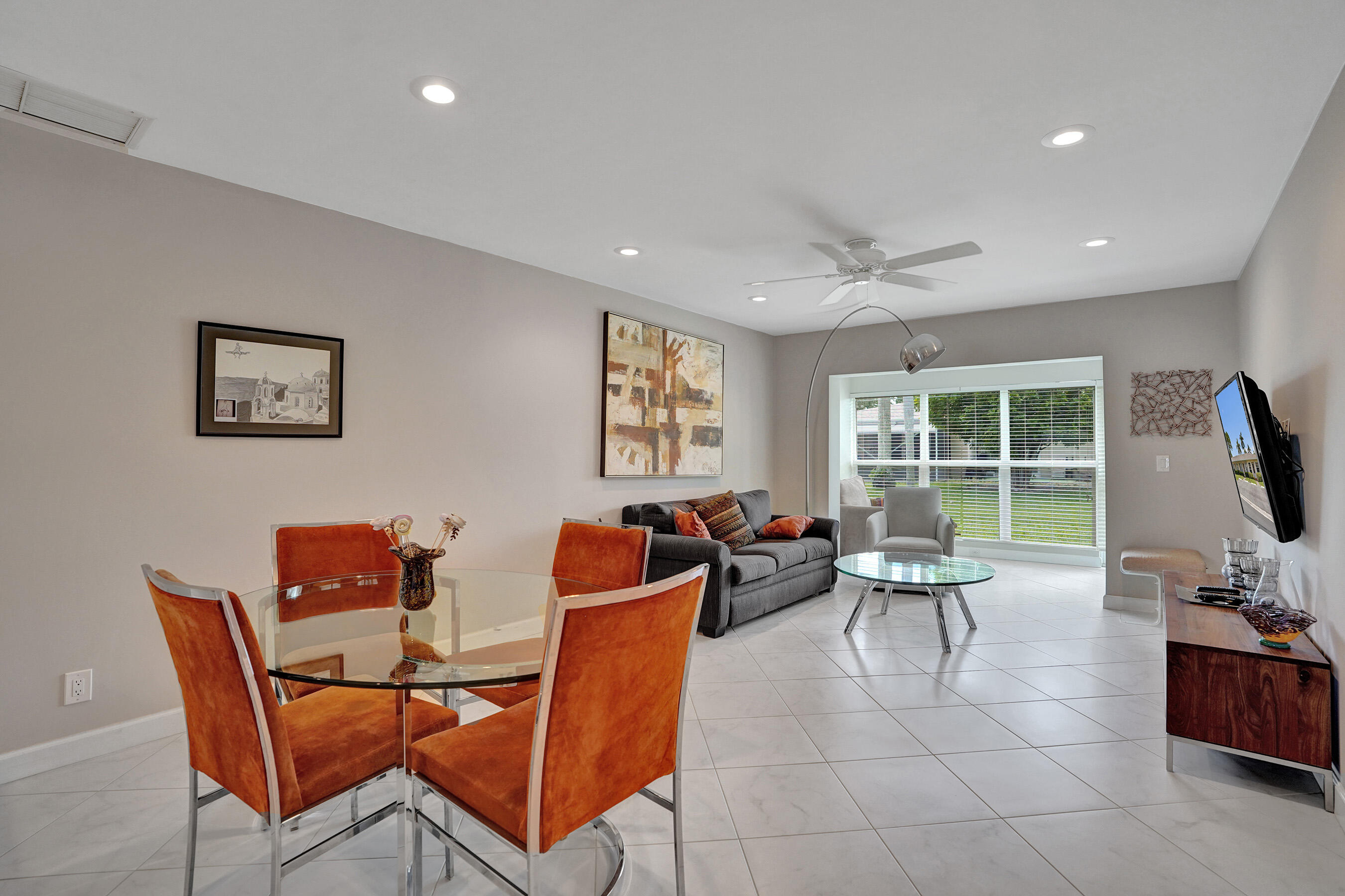 8620 Chevy Chase Drive Boca Raton, FL 33433 - Photo 19 of 44 DSC05826