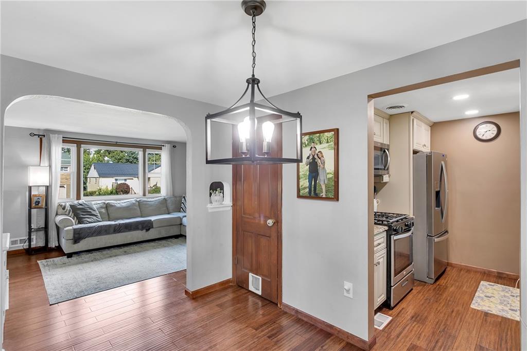 155 Gass Road Pittsburgh, PA 15229 - Photo 6 of 20 Gallery Image 6