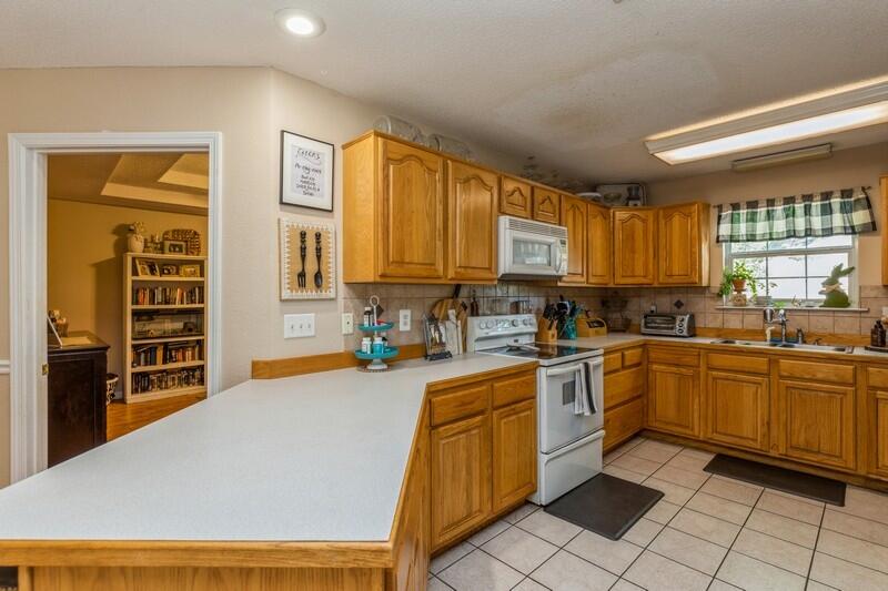 480 Stillwell Boulevard Crestview, FL 32539 - Photo 12 of 35