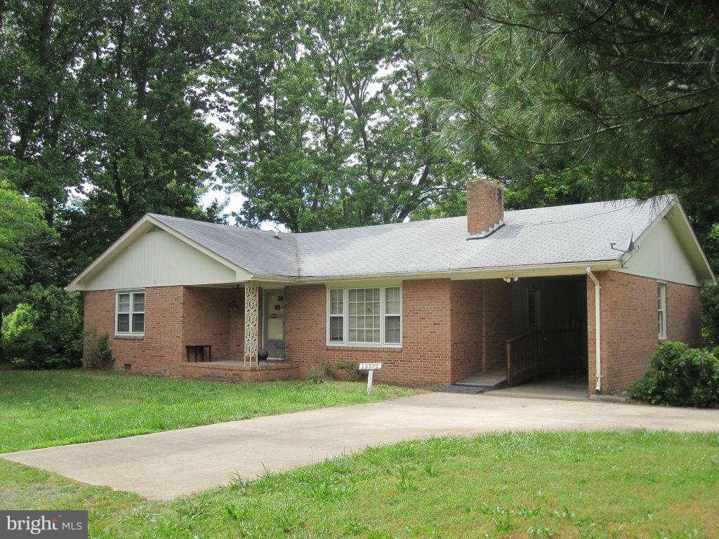 10325 Dahlgren Road King George, VA 22485 - Photo 11 of 14 Exterior (Front)