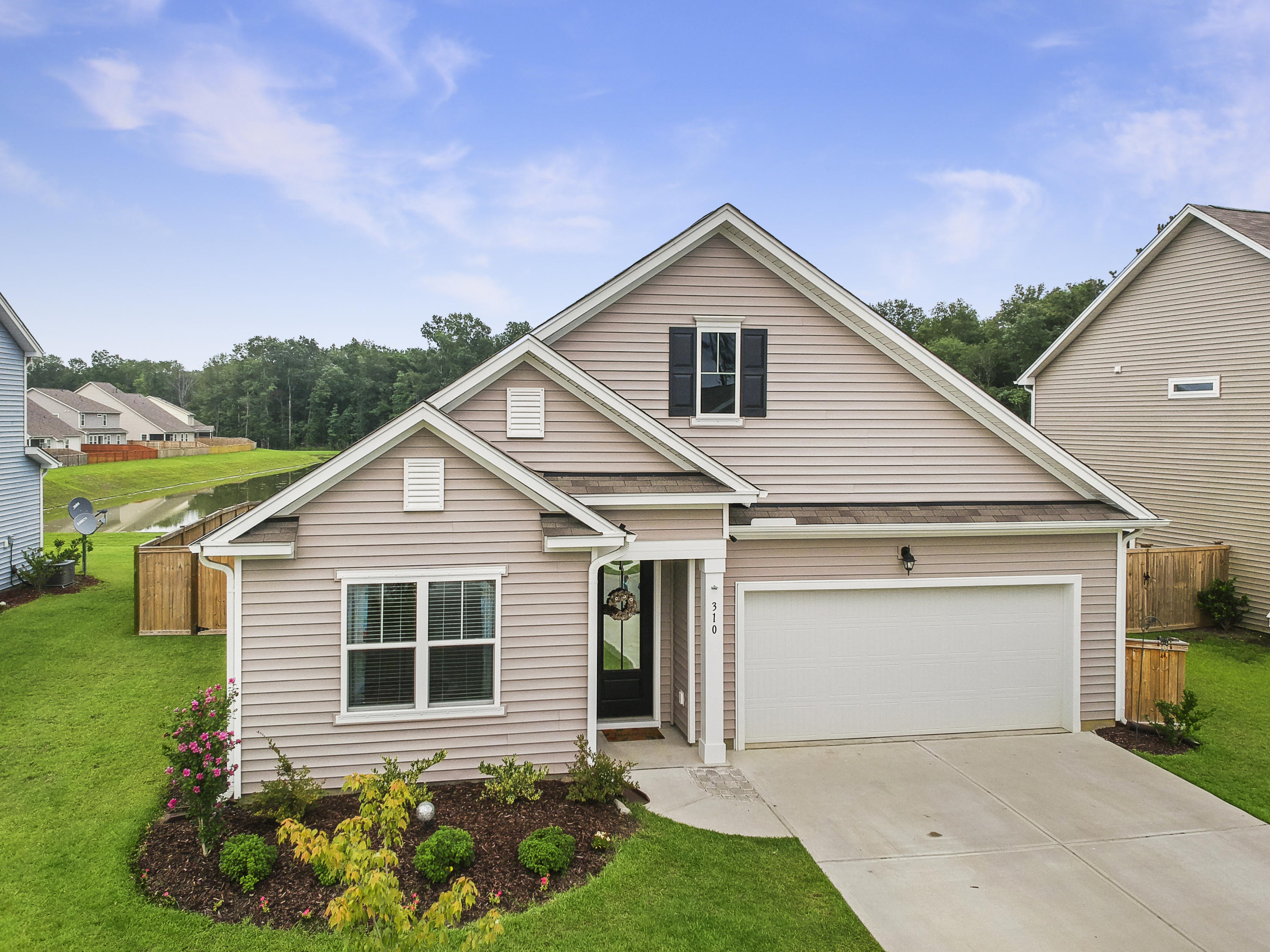 1 story with 4 bedrooms!!