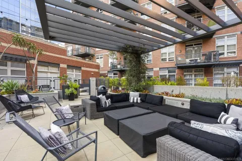 $1,319,900 | 877 Island Avenue, Unit 705, San Diego, CA 92101