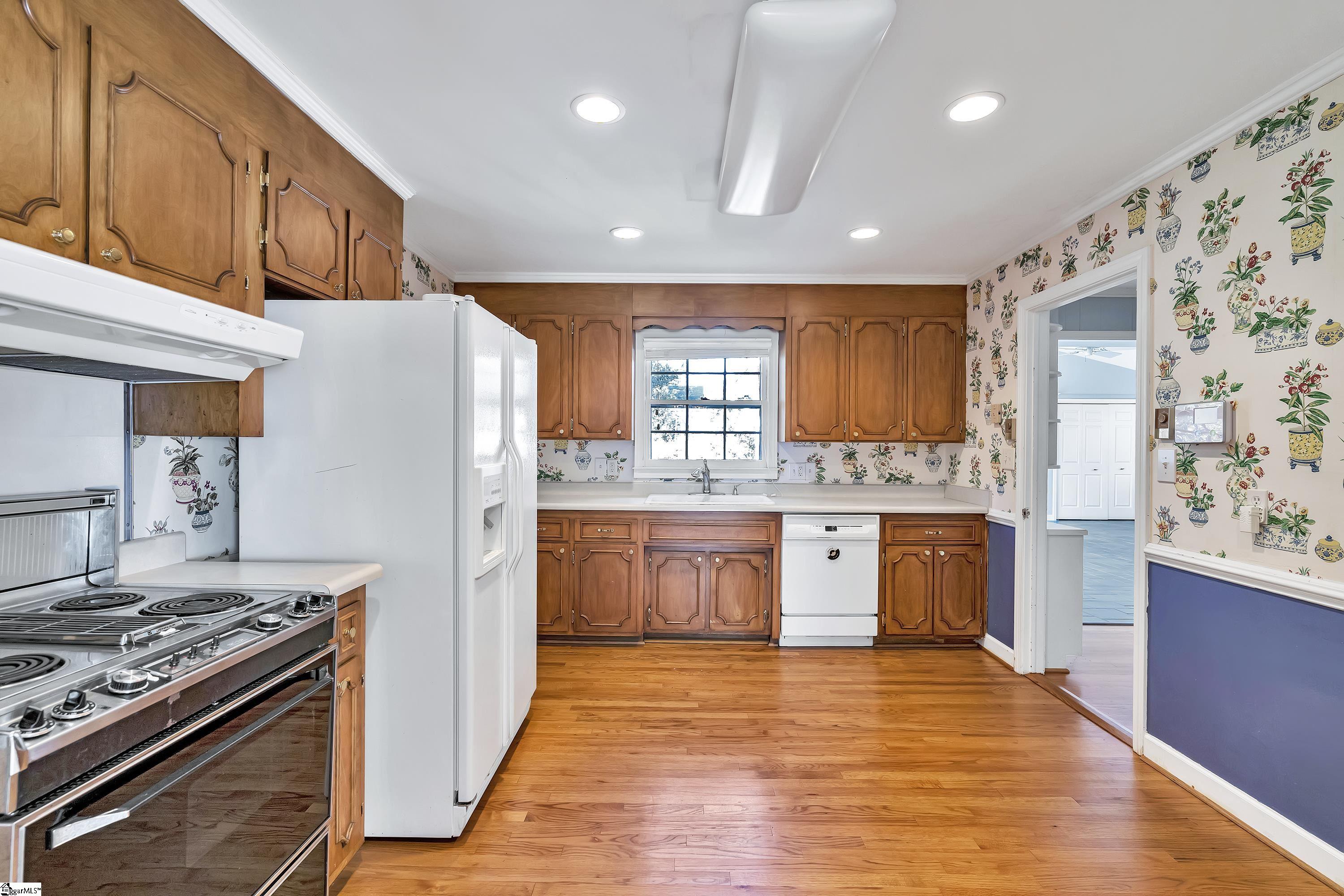 525 Pimlico Road Greenville, SC 29607 - Photo 9 of 25 Gallery Image 9