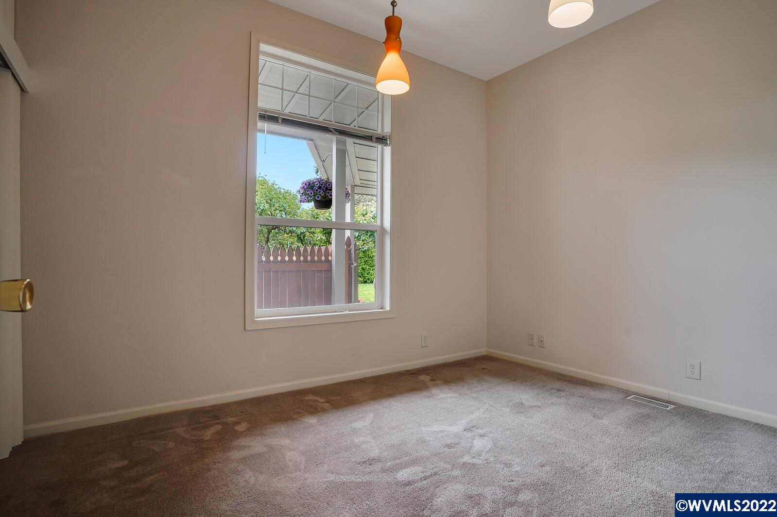 34586 Riverside Drive Albany, OR 97321 - Photo 21 of 41 Gallery Image 21