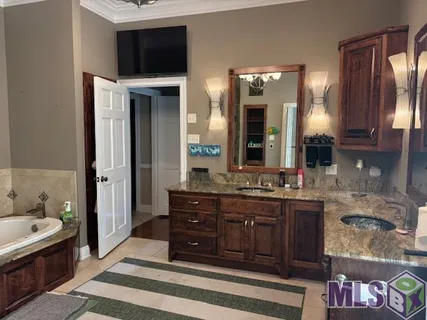 $682,500 | 62480 Belleview Drive, Plaquemine, LA 70764