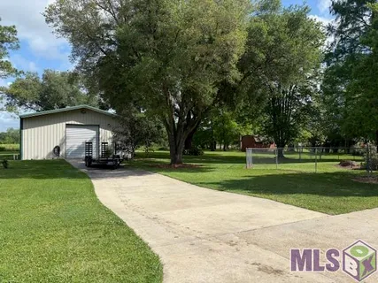 $682,500 | 62480 Belleview Drive, Plaquemine, LA 70764