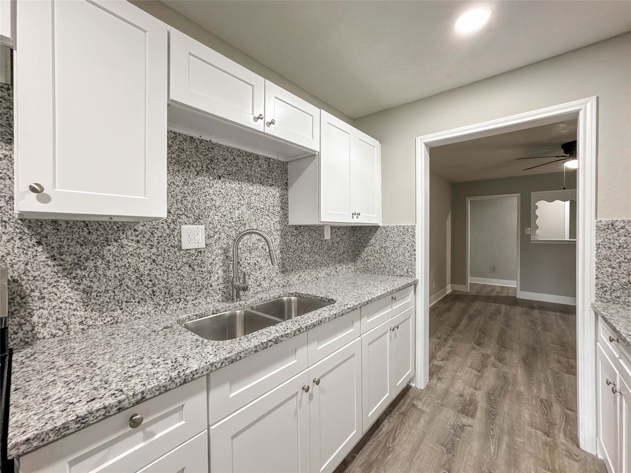 121 Lake Road La Marque, TX 77568 - Photo 43 of 47 Gallery Image 43