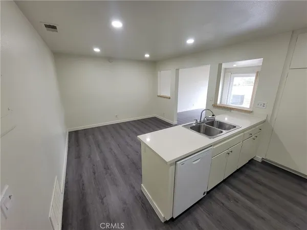 $2,895 | 1103 West Francis Street, Ontario, CA 91762