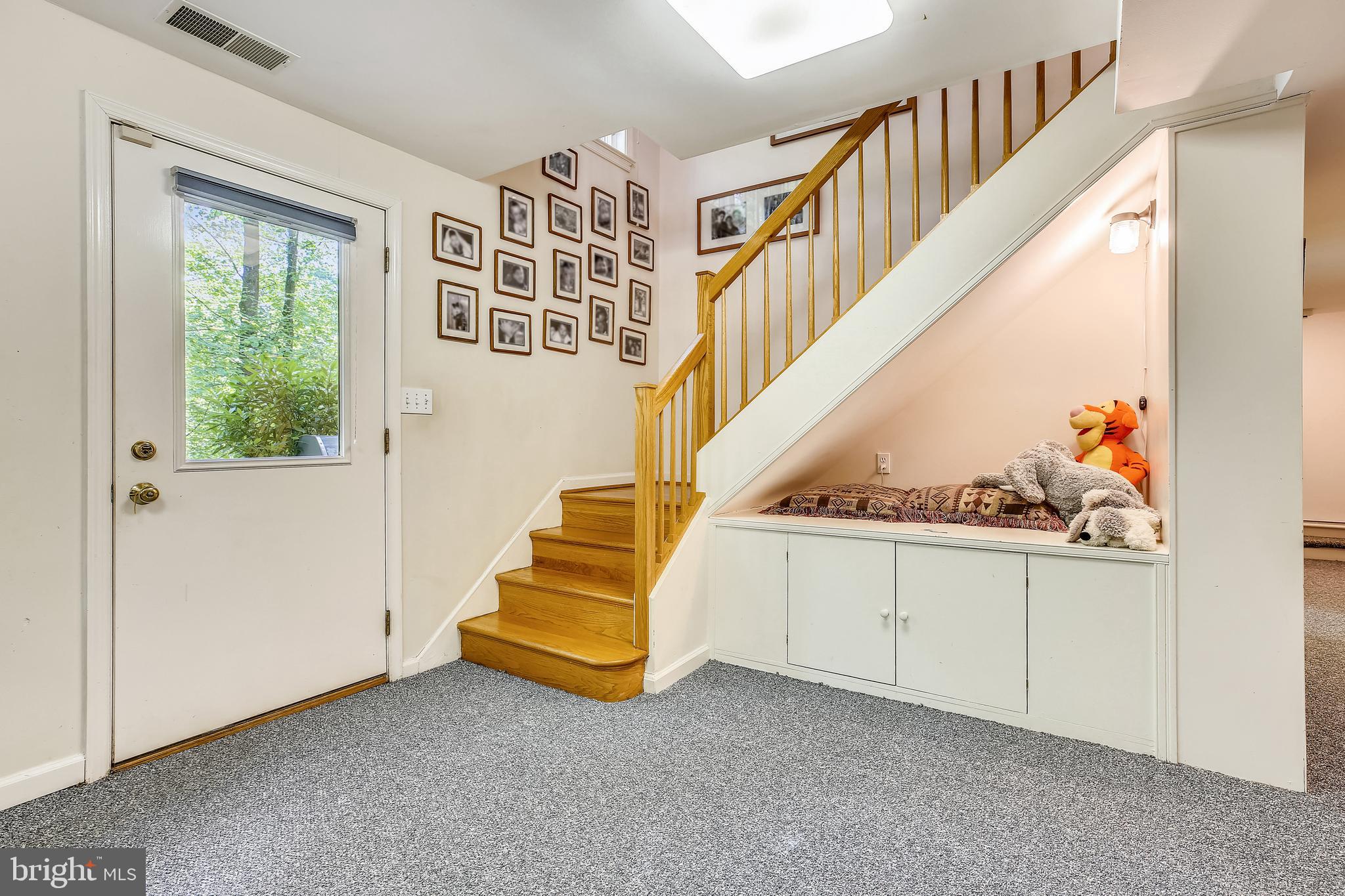 6517 Wiscasset Road Bethesda, MD 20816 - Photo 34 of 51 Lower Level with Delightful Reading Nook