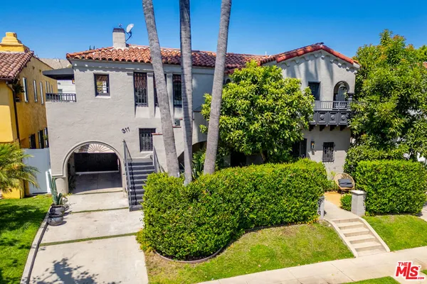$8,000 | 311 North Mansfield Avenue, Unit U, Los Angeles, CA 90036