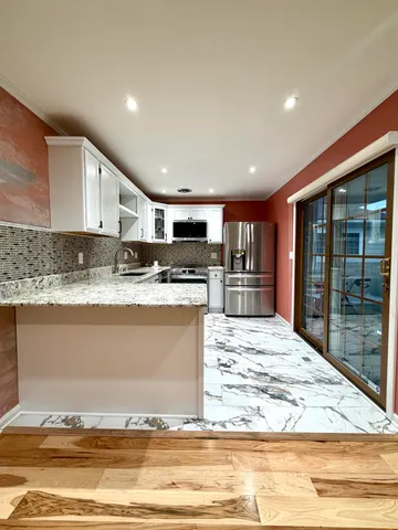 $280,000 | 22727 Renford Street, Novi, MI 48375