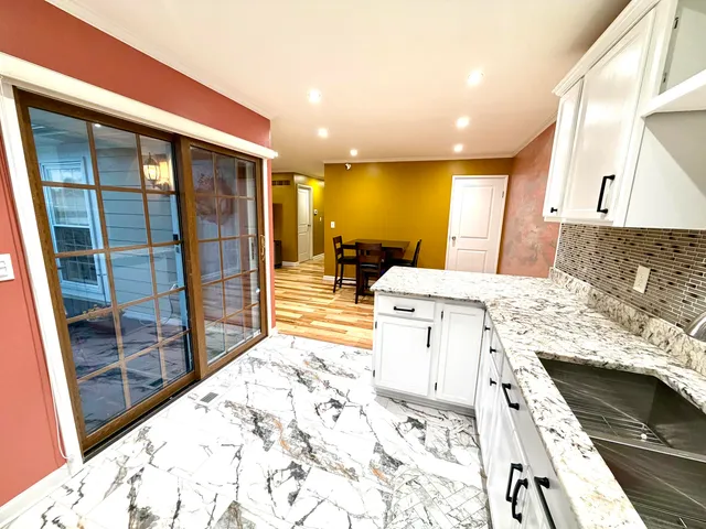 $280,000 | 22727 Renford Street, Novi, MI 48375