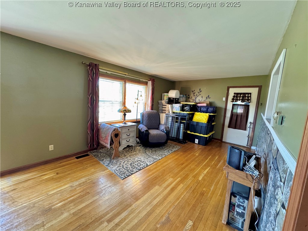1103 Sandhill Road Point Pleasant, WV 25550 - Photo 13 of 49 Gallery Image 13