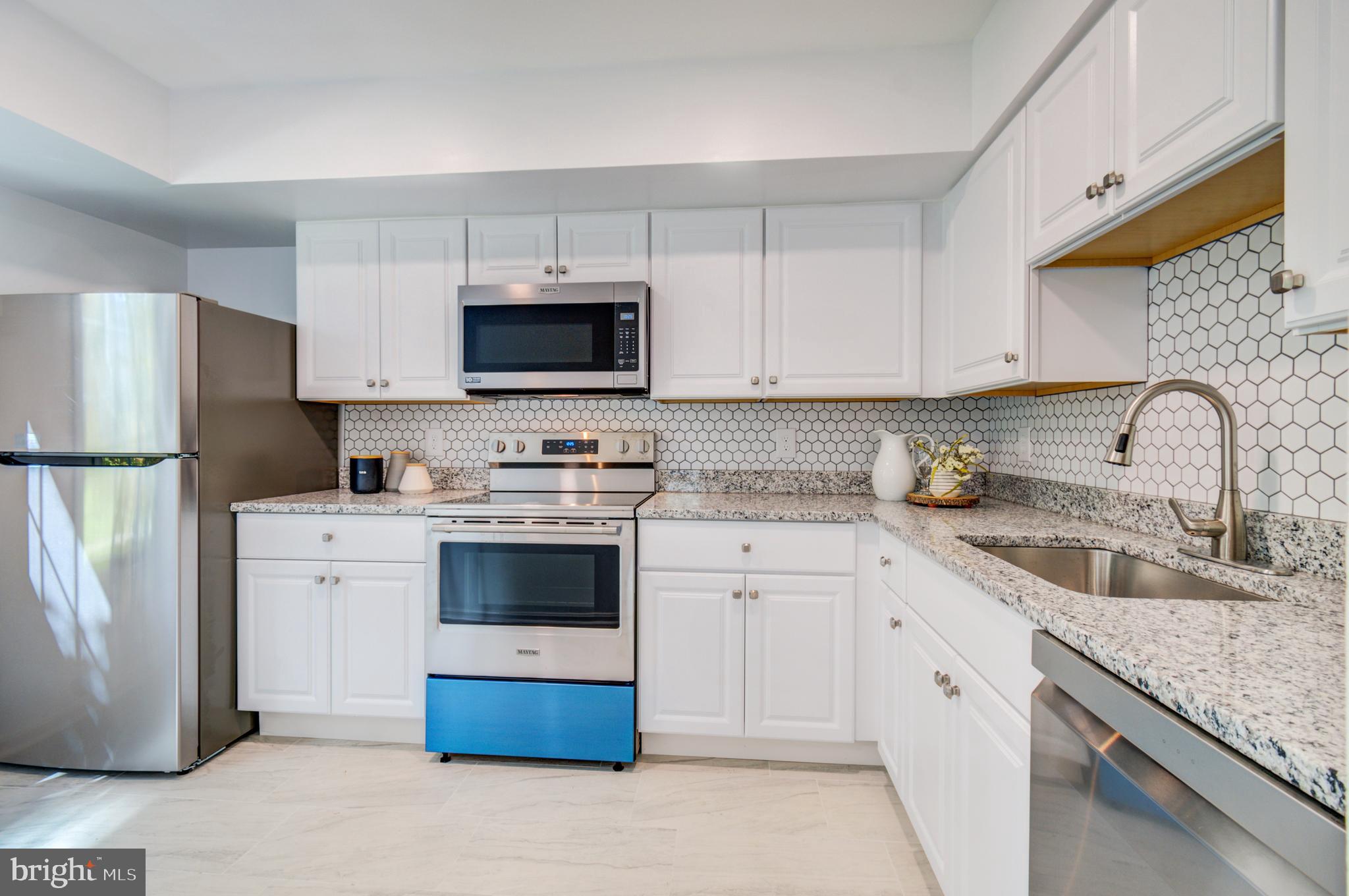 2022 Flowering Tree Terrace Silver Spring, MD 20902 - Photo 11 of 25 Gallery Image 11