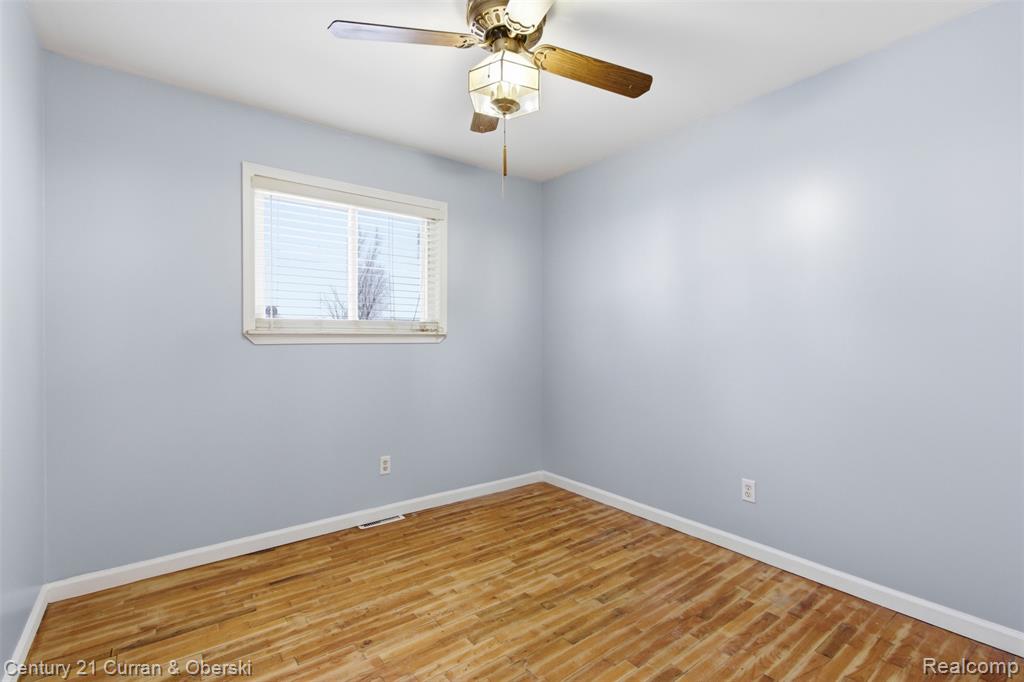 7960 Beard Road Byron, MI 48418 - Photo 14 of 23