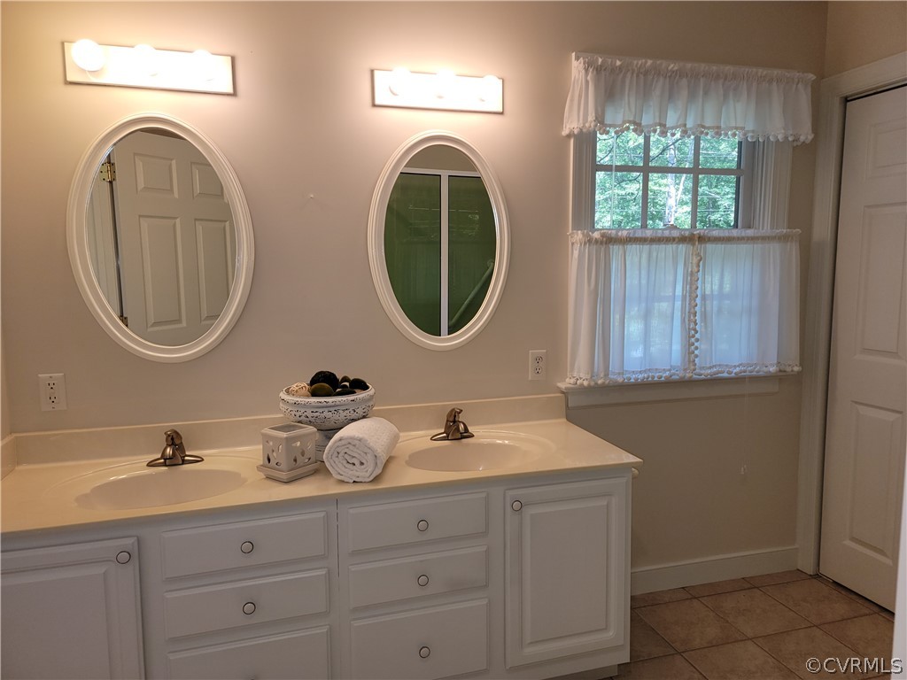 907 Cowan Road North Chesterfield, VA 23235 - Photo 31 of 50 Gallery Image 31