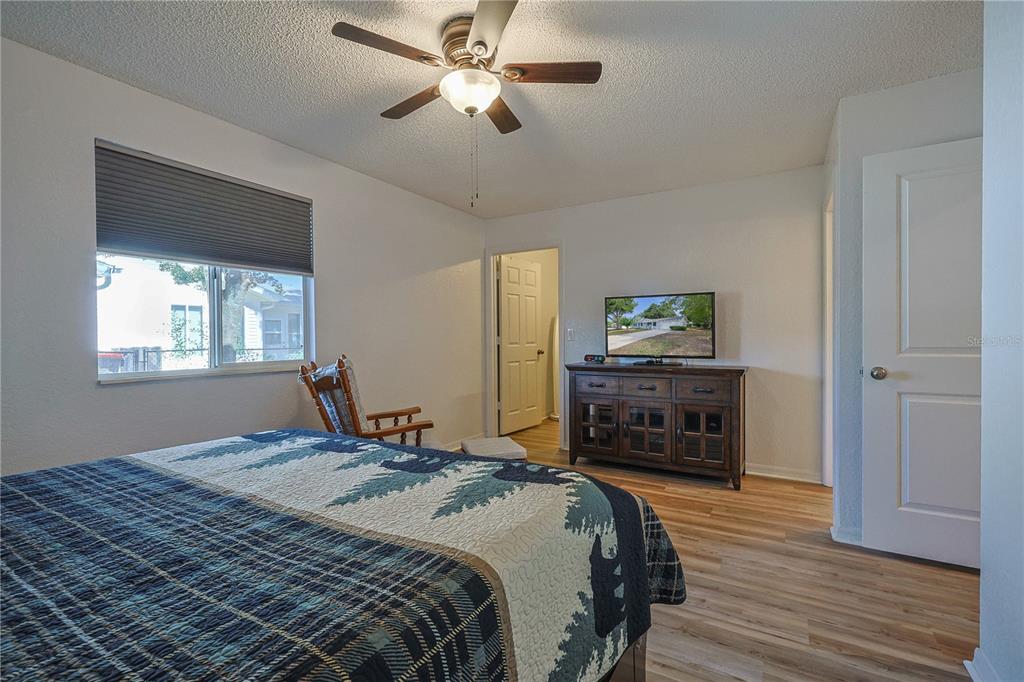 8657 Southwest 116th Lane Road Ocala, FL 34481 - Photo 21 of 44 Gallery Image 21