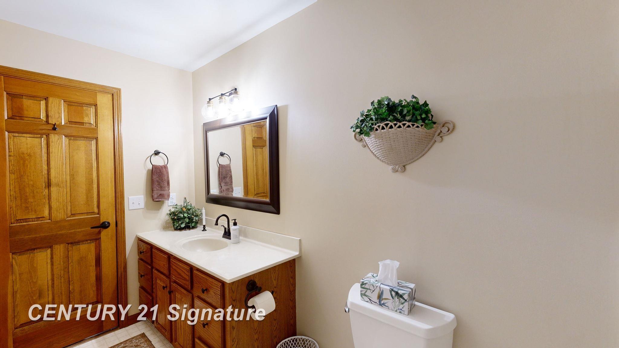 1602 Short Road Saginaw, MI 48609 - Photo 32 of 65 Gallery Image 32